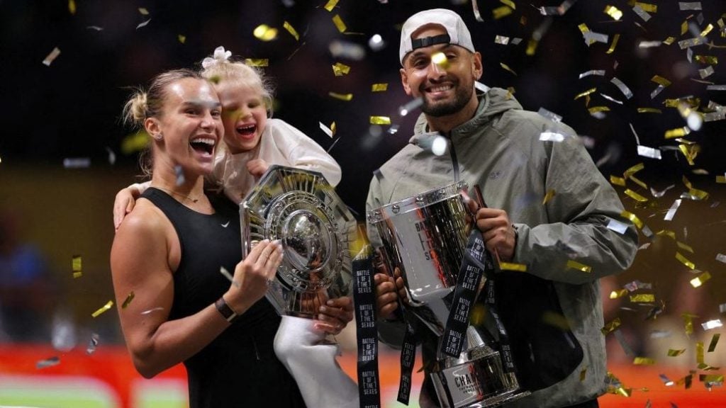 博主：河南队今天下午飞往上海，随后将与海港热身（博主：河南队今日下午飞赴上海，随后与海港进行热身赛）