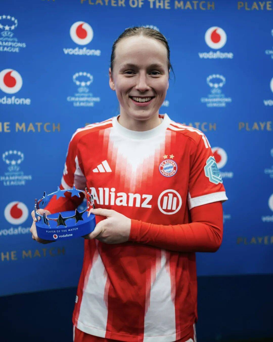 半场战报：塞尔塔1-0博洛尼亚，萨拉戈萨破门（半场：塞尔塔1比0领先博洛尼亚，萨拉戈萨建功）