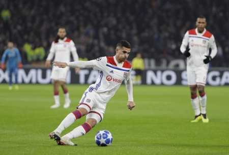 西班牙依然保持强队风范（西班牙仍展现豪强底蕴）