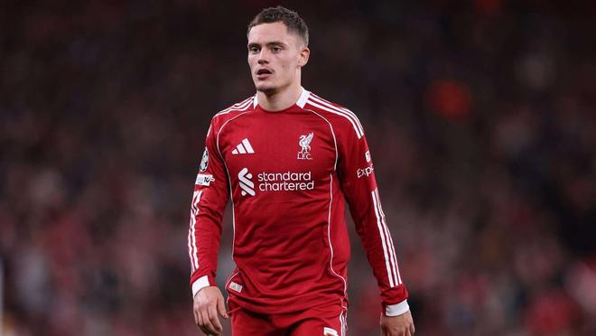 继姆巴佩之后，凯恩是本赛季第二位打入25球的五大联赛球员（凯恩25球达成，成本赛五大联赛继姆巴佩后的第二人）