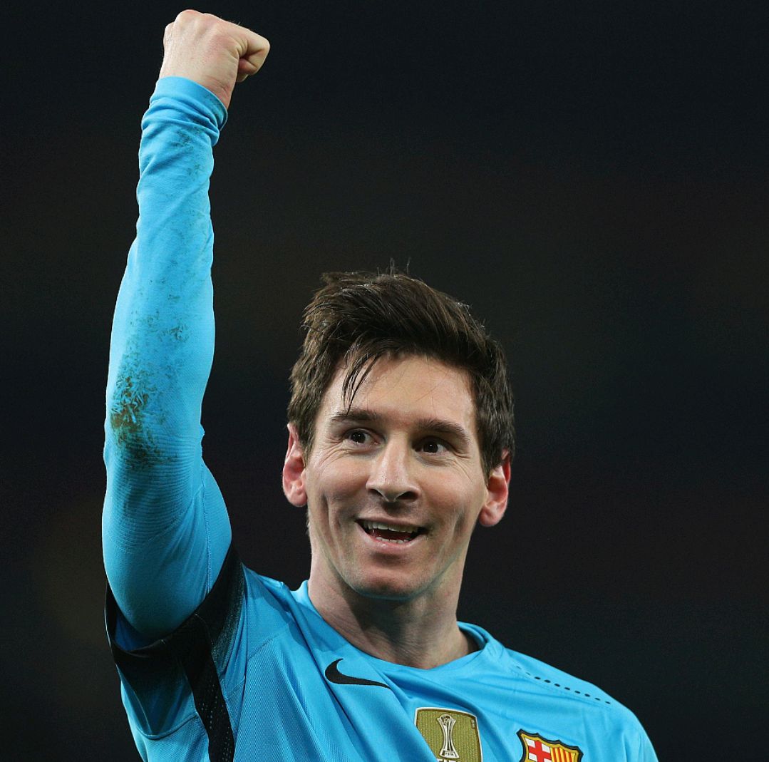 臭名远扬，黄潜球迷在社媒创建“不要帕尔特伊”的标签（争议延烧，黄潜球迷在社媒发起“拒绝帕尔特伊”标签）