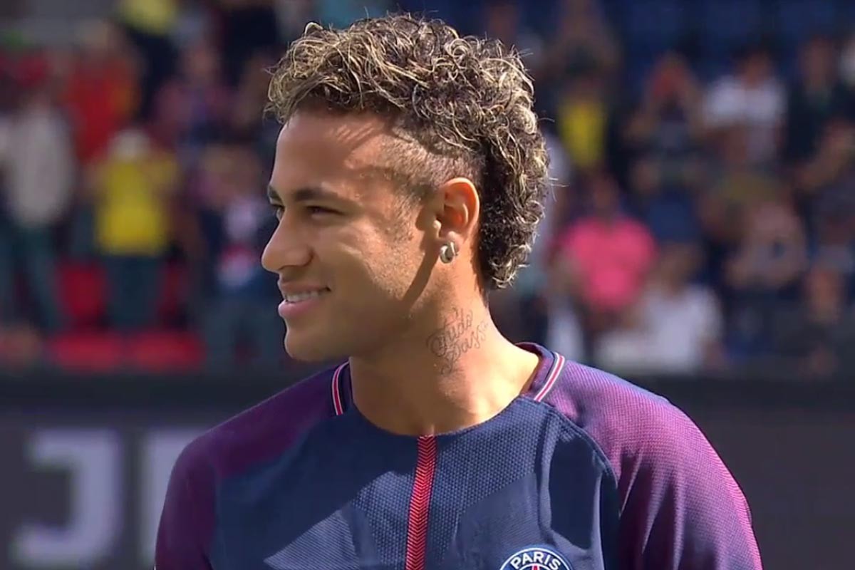 杠上了！特巴斯批阿根廷没开发好联赛，阿足协主席强硬回击（矛盾升级！特巴斯斥阿根廷联赛开发乏力，阿足协主席强势反击）